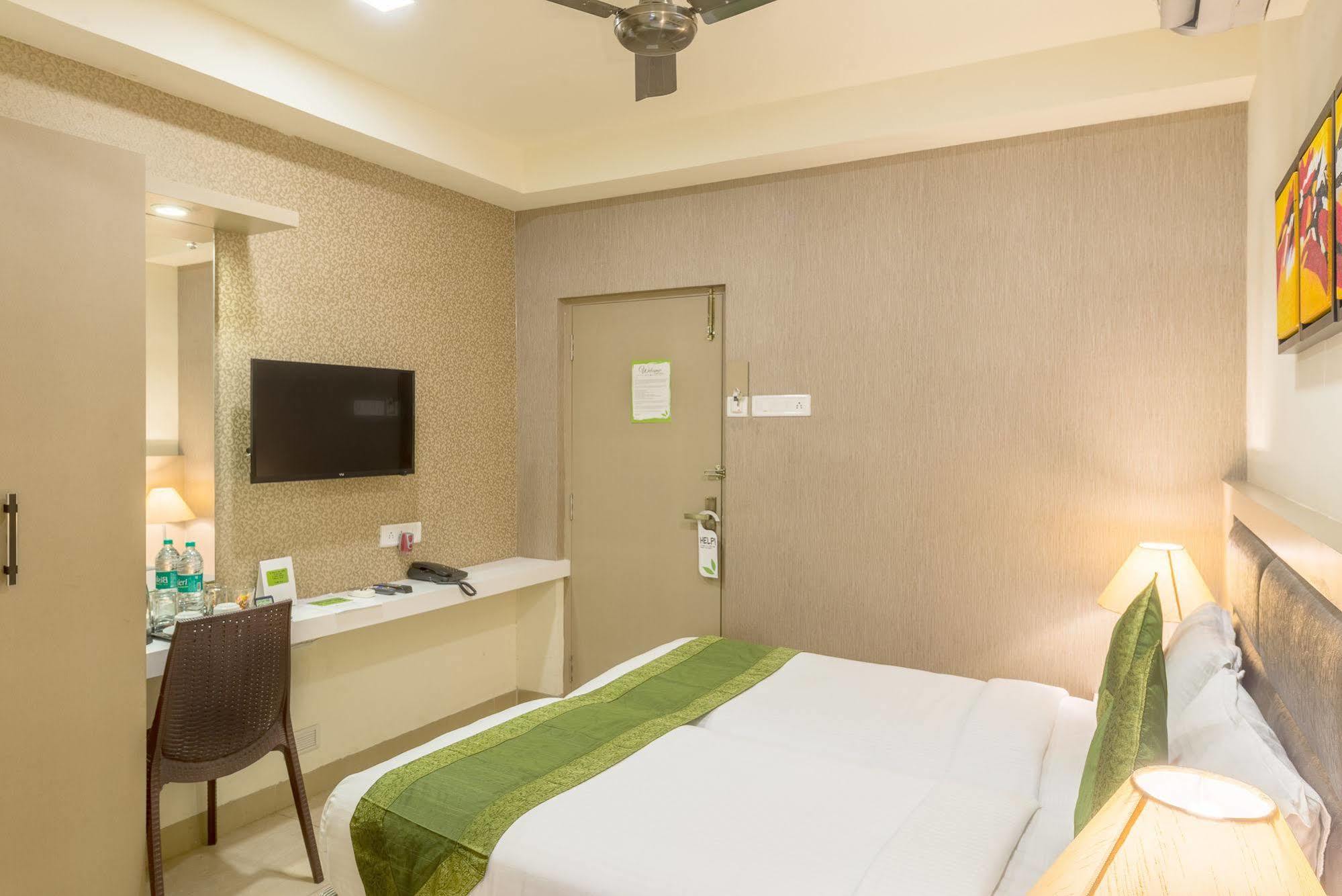 Treebo Nestlay Airport Alandur Hotel Chennai Ngoại thất bức ảnh