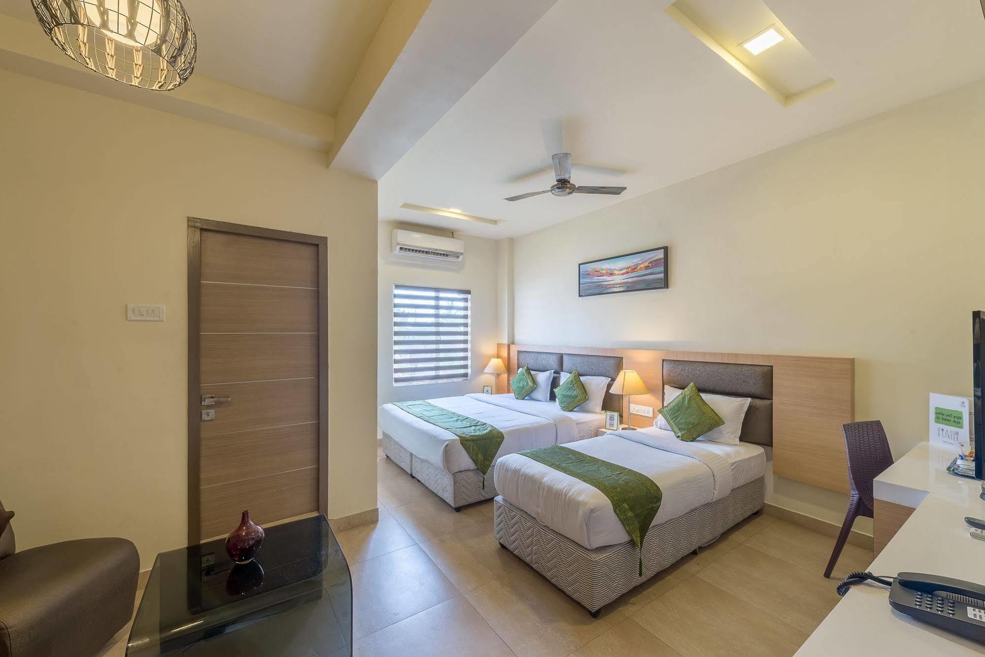 Treebo Nestlay Airport Alandur Hotel Chennai Ngoại thất bức ảnh